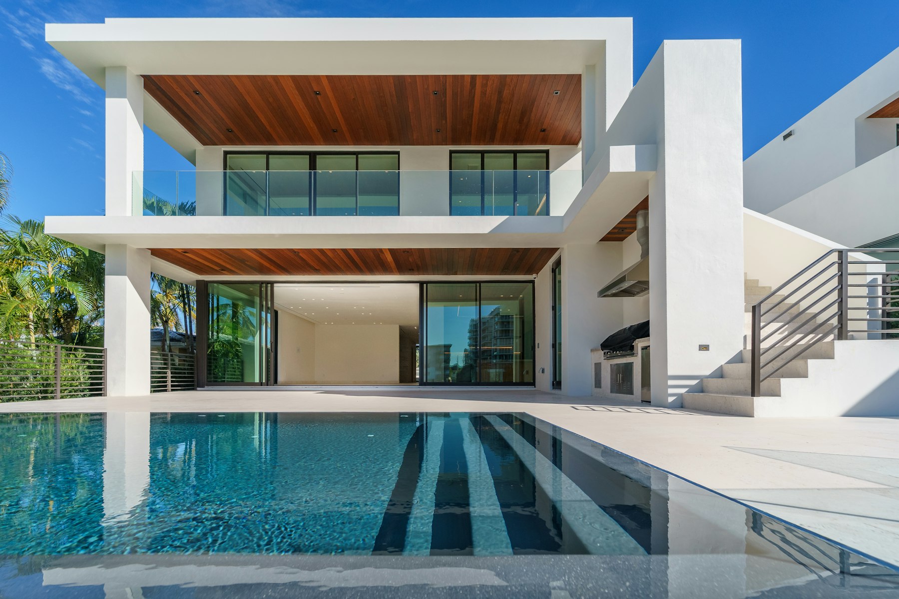 Carbon Beach Pavilion, Malibu